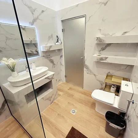 Pedro Navarino 2 * Laganas