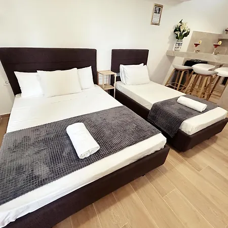 Pedro Navarino 2 * Laganas